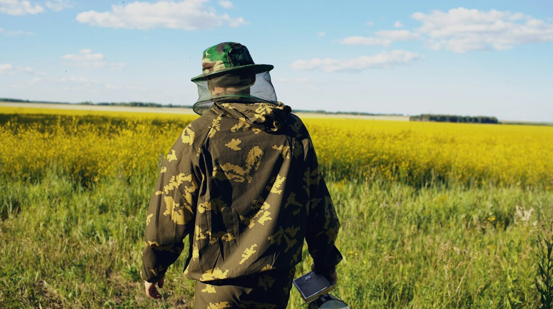 private investigator in field