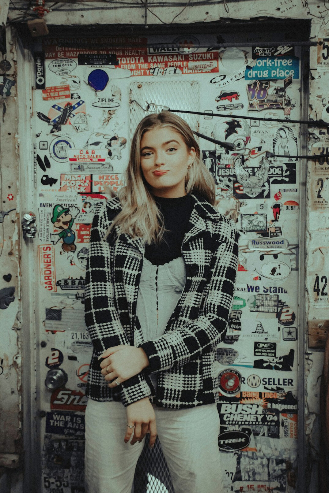 Studio portrait of a Portuguese female data journalist in her 20s